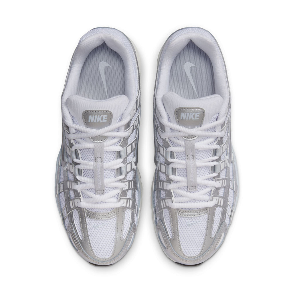 Nike Womens P-6000 - White/Metallic Silver