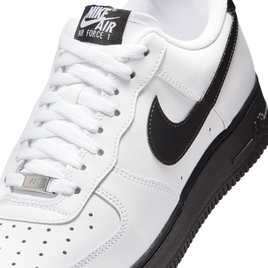 Nike Mens Air Force 1 '07 - White/Black