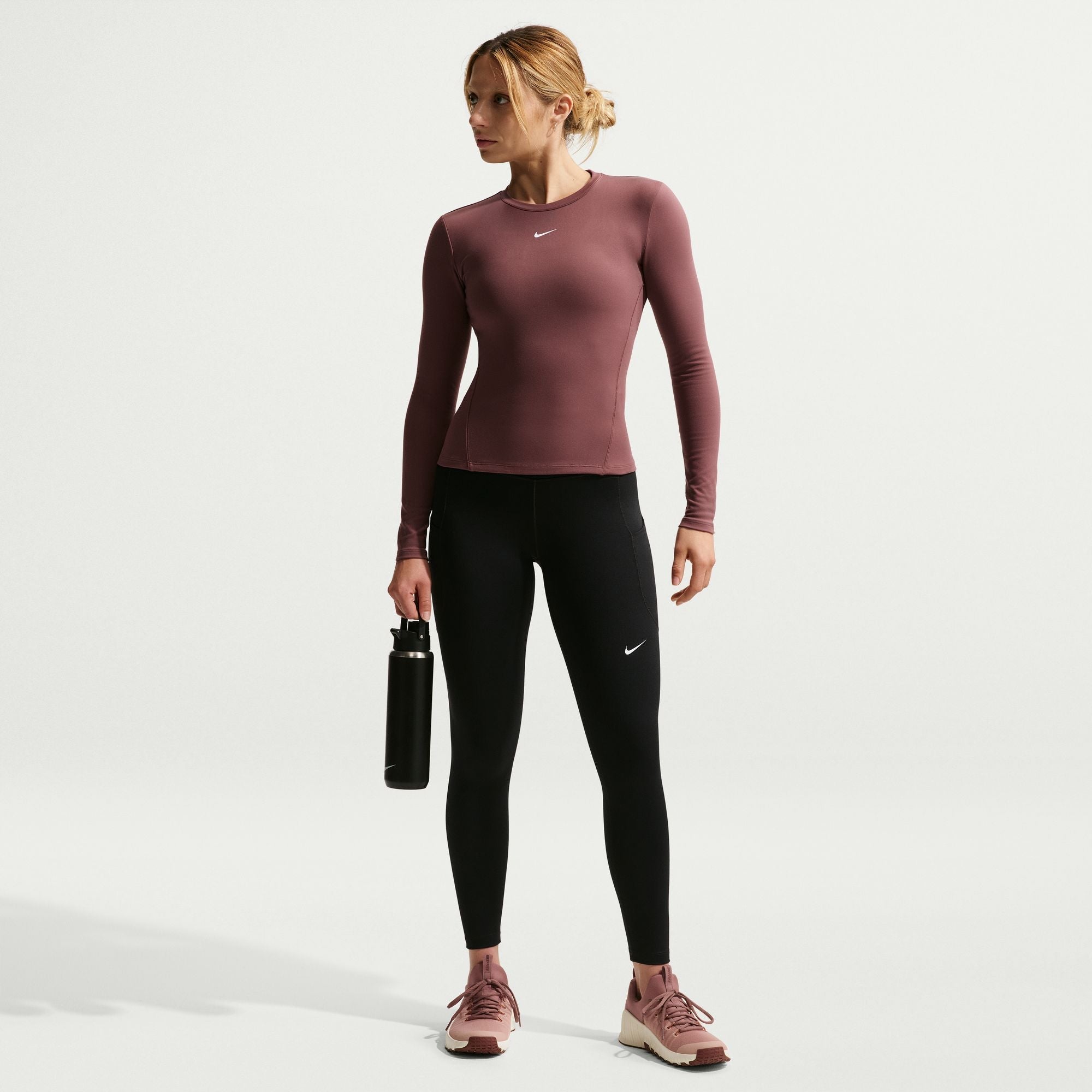 Nike Womens One High-Waisted 7/8 Leggings - Black/White