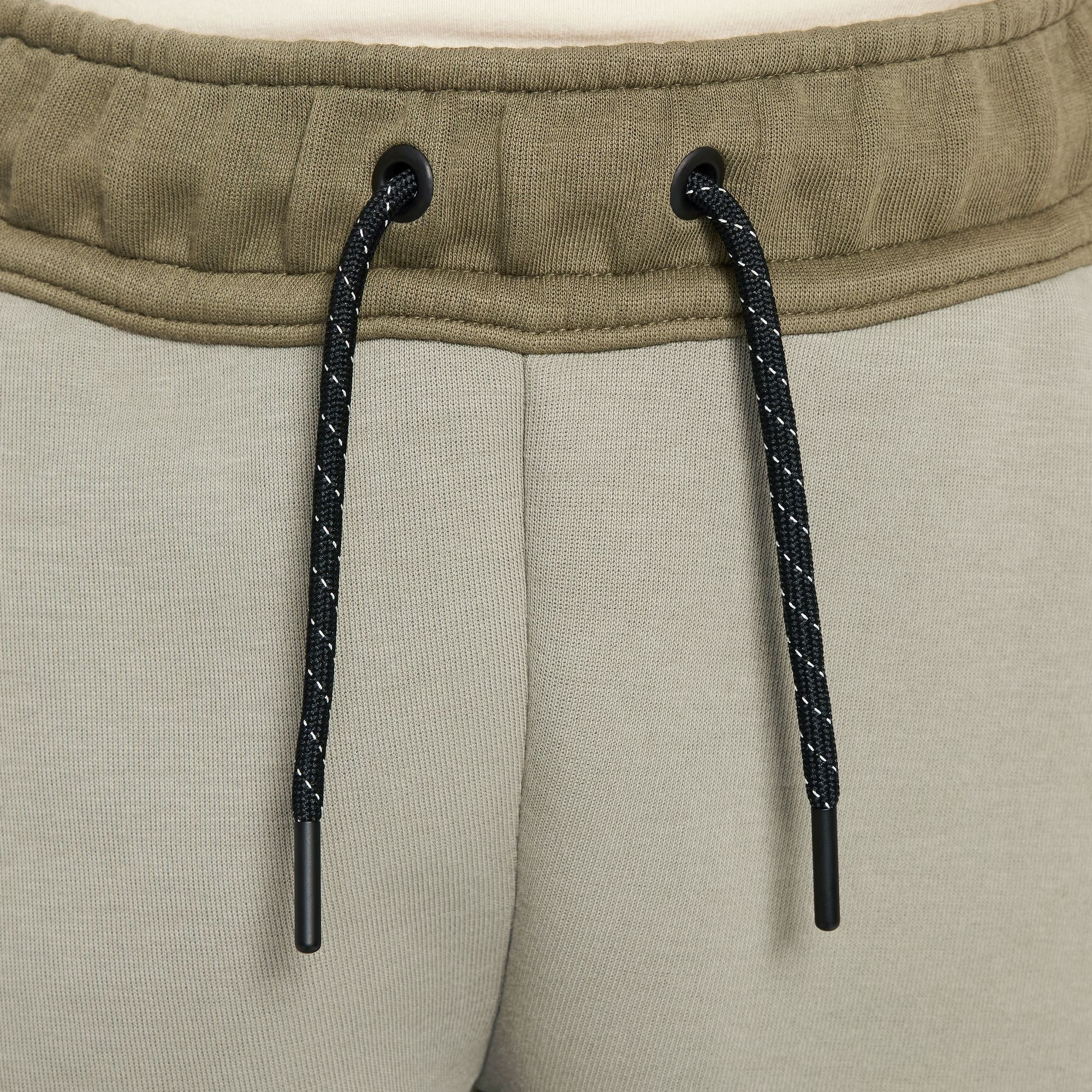 Nike Big Kids Tech Fleece Joggers - Medium Olive