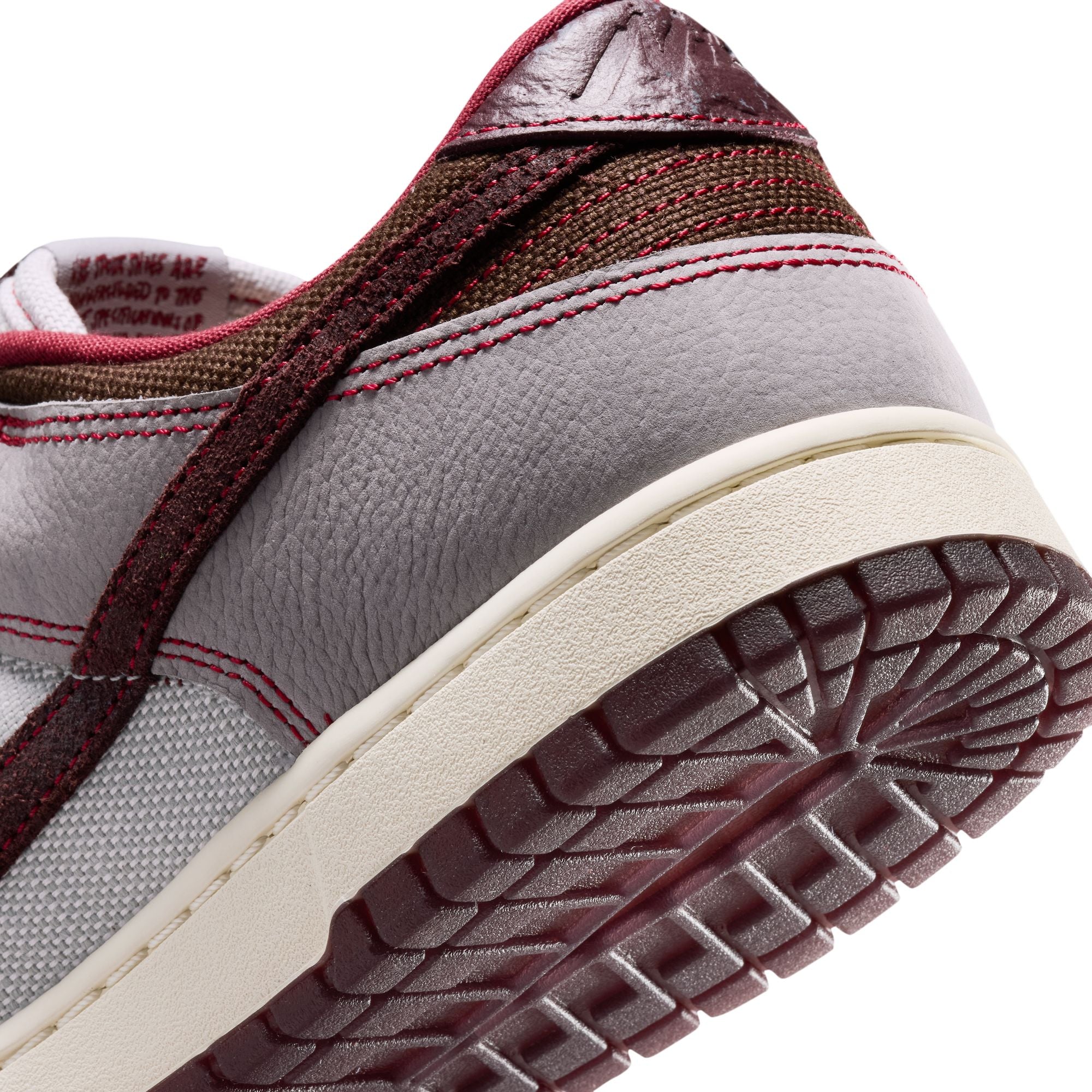 Nike Mens Dunk Low Retro SE - Pure Platinum