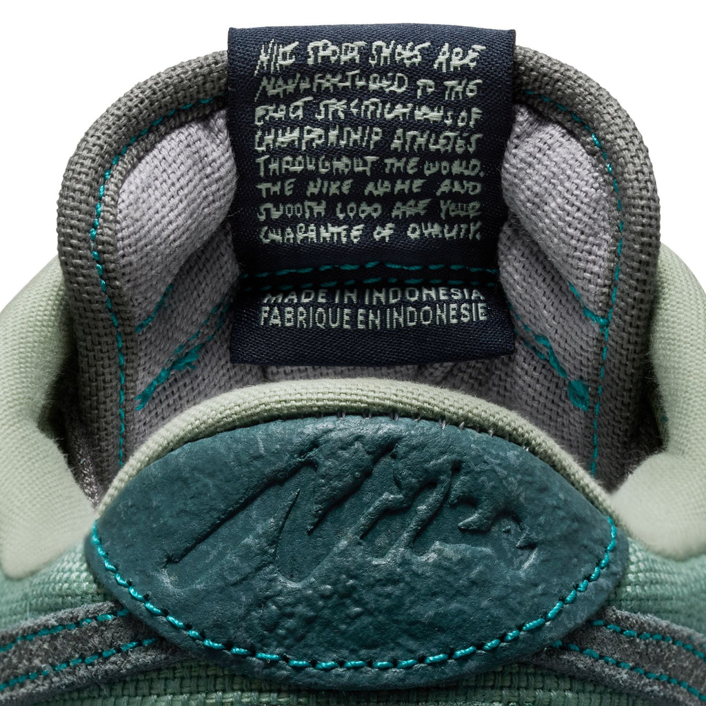 Nike Mens Dunk Low Retro SE - Pencil Point