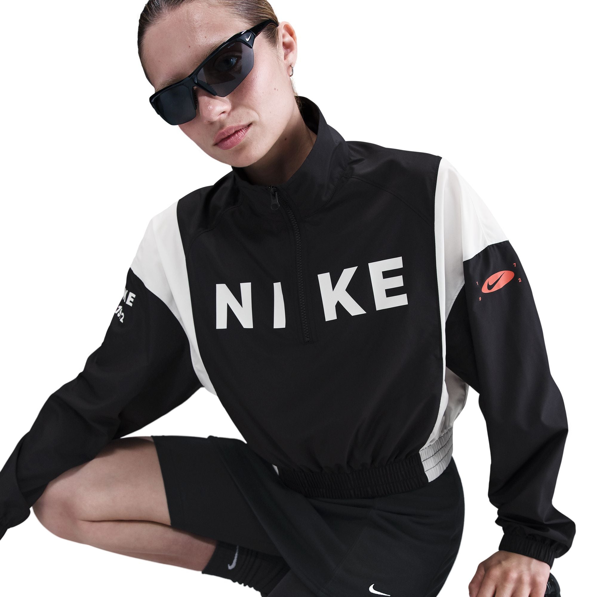 Nike Womens Sportswear Lightweight Zip Jacket - Black
