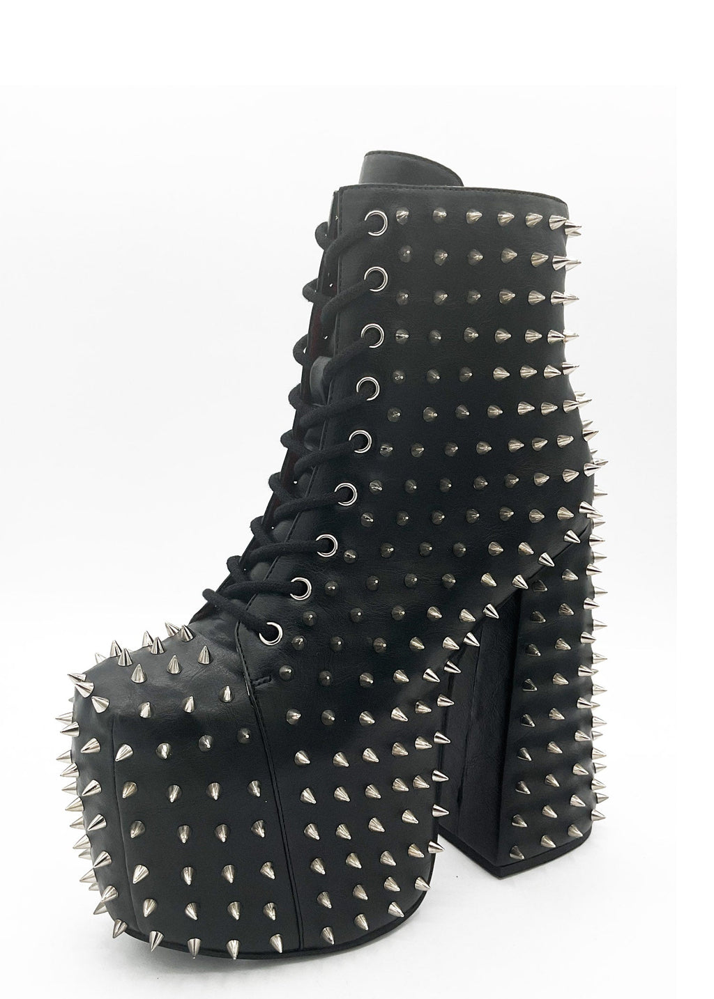 Brutal Boot