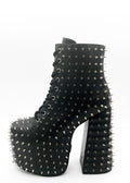Brutal Boot