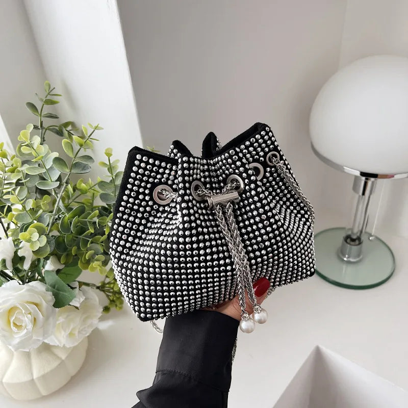 Luxury Women's Horseshoe Bucket Bag | New High Quality PU Leather One Shoulder Handbag (Exquisite Rivet & Chain Design)